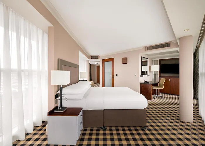 Doubletree By Hilton Newcastle International AirportAirport Hotel